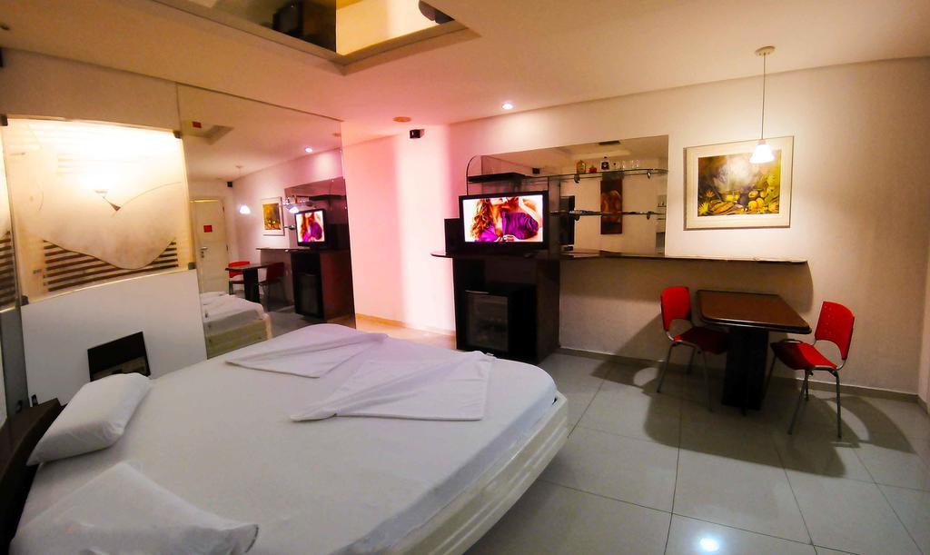 Tititi Motel (Adults Only) Olinda Exterior foto